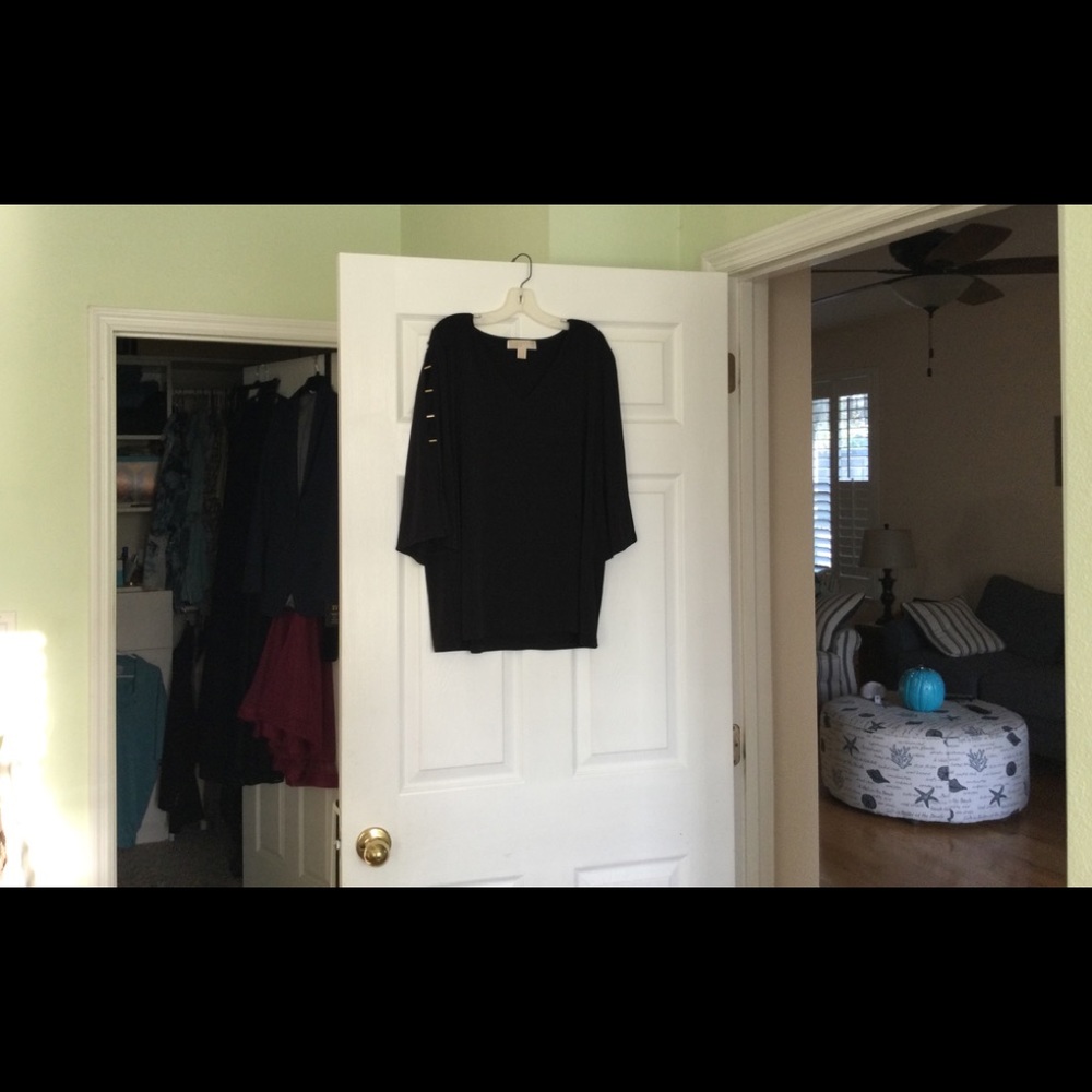 Michael Kors Open Sleeve